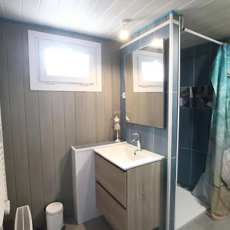 Holiday home Location Bord De Bretteville-sur-Ay