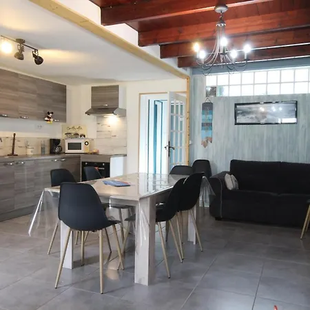 Location Bord De Holiday home